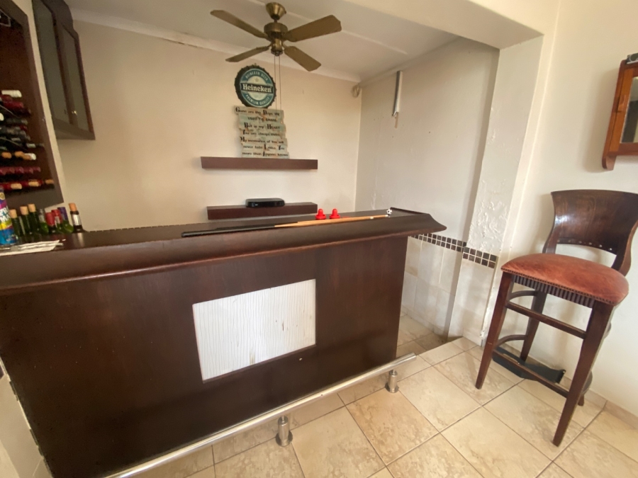 To Let 3 Bedroom Property for Rent in Chiselhurst Eastern Cape